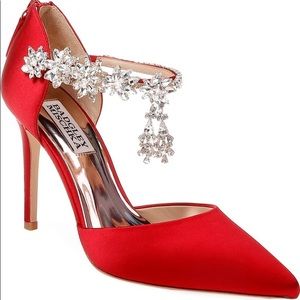 Badgley Mischka Venom Crystal Embellished Pump